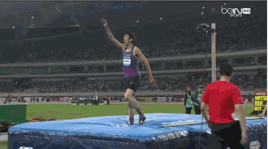 也就是说,在未来几天的时间里,张国伟也将加入本届奥运会表情包!